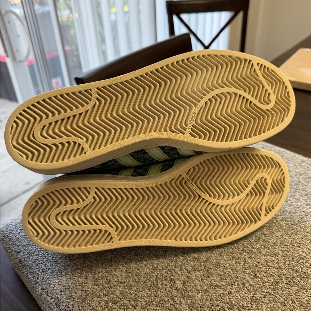 Shell Toe Adidas - Picture 6 of 7